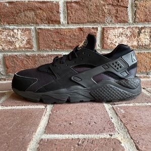 Nike Air Huarache Men’s 10.5 Black/Black/White